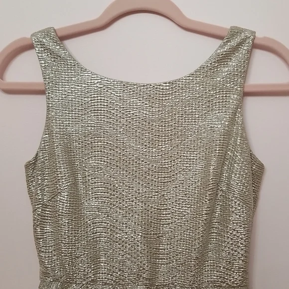 Gold metallic dress, size S - Picture 5 of 16